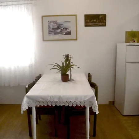 In Razanac/zadar Riviera 7828 Appartement *
